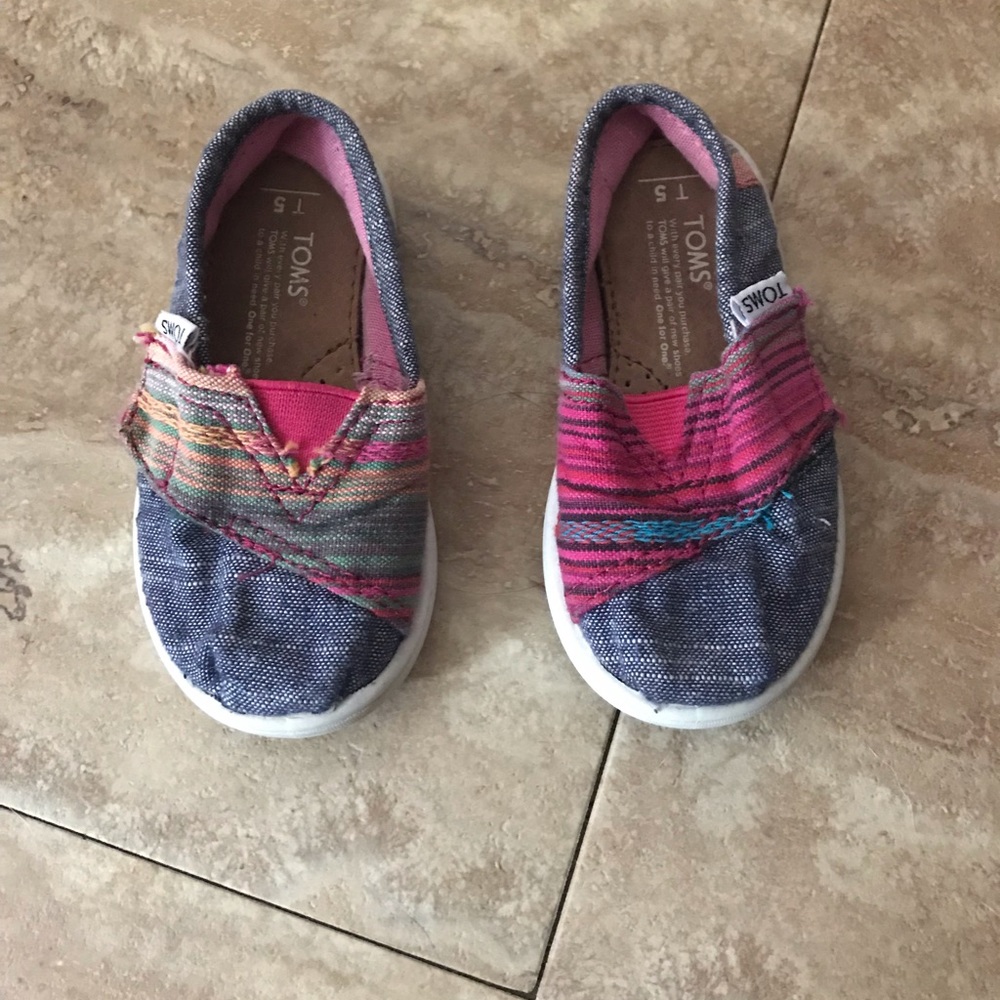 Tiny toms